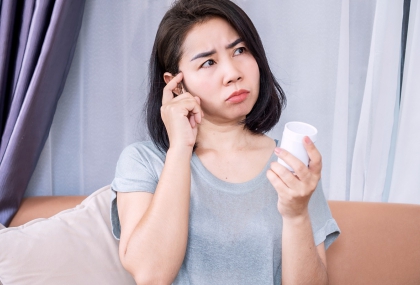 健忘、腦袋卡卡？「日常這些小動作」幫大腦排毒  洗臉、咀嚼、說話都入列