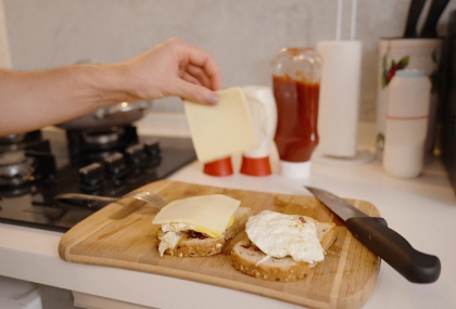 起司吃錯恐變胖！營養師揭「4種類差異」  這款其實是油