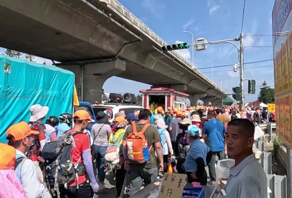 遶境走到鐵腿？醫揭「3大常見症狀」  快做這些動作立刻舒緩